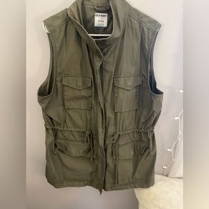 Old Navy XL anorak style vest